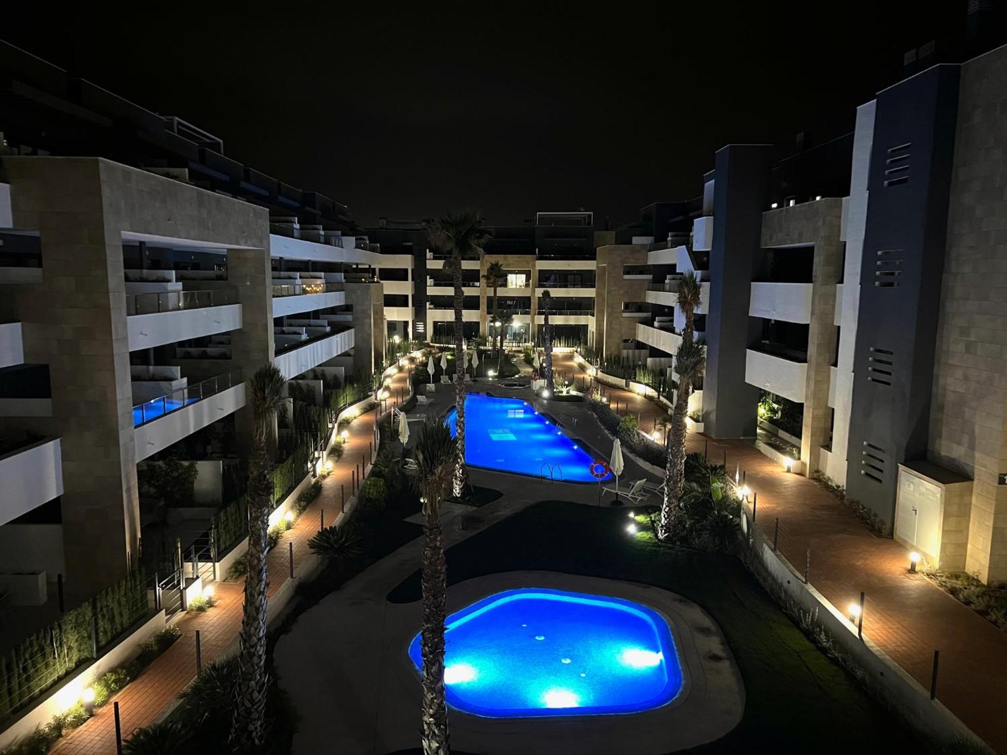 New - Flamenca Village - Fantastic Location! オリウエラ エクステリア 写真